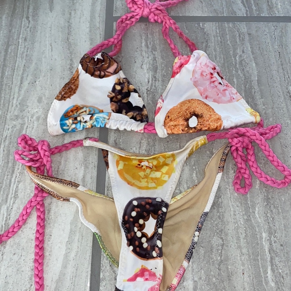 Ravish Sands bikini